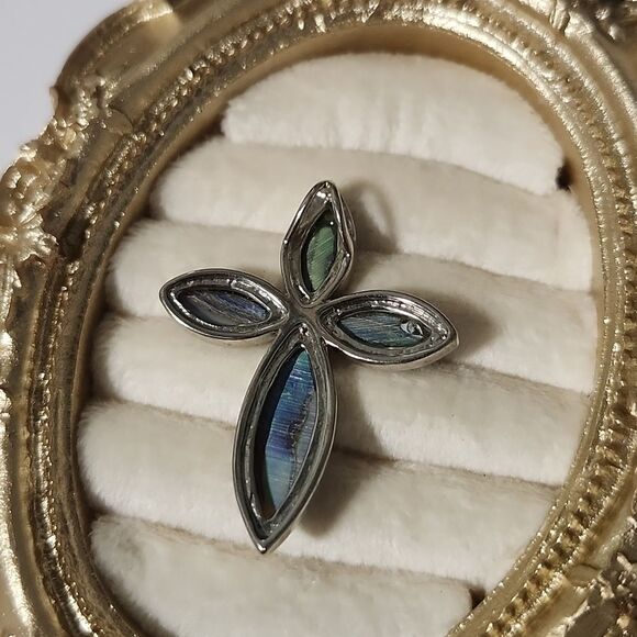 Abalone Shell Cross Pendant - Picture 3 of 4